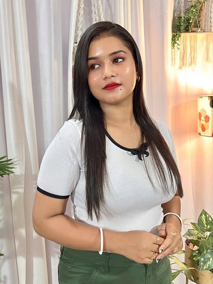 Revealing the Benefits of Hiring Call Girls in Hyderabad from an Established Escort Agency